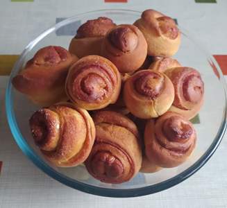 Булочки розочки с корицей