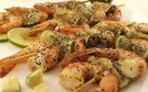 Шашлычки из креветок
