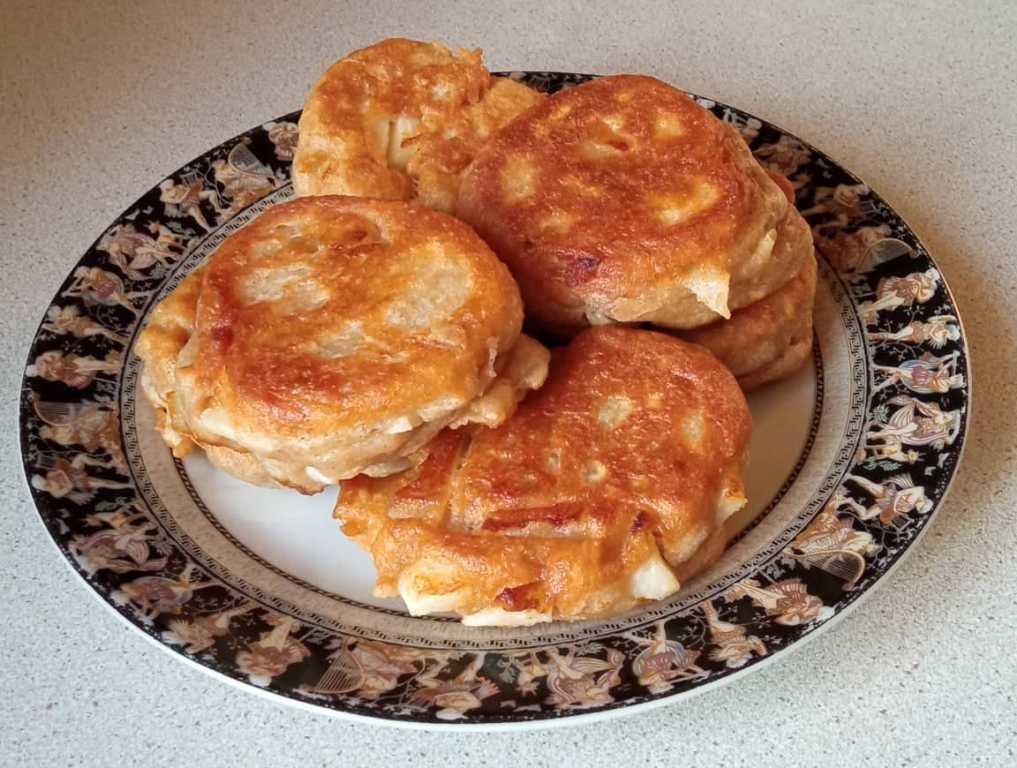 Оладьи фруктовые с яблоками