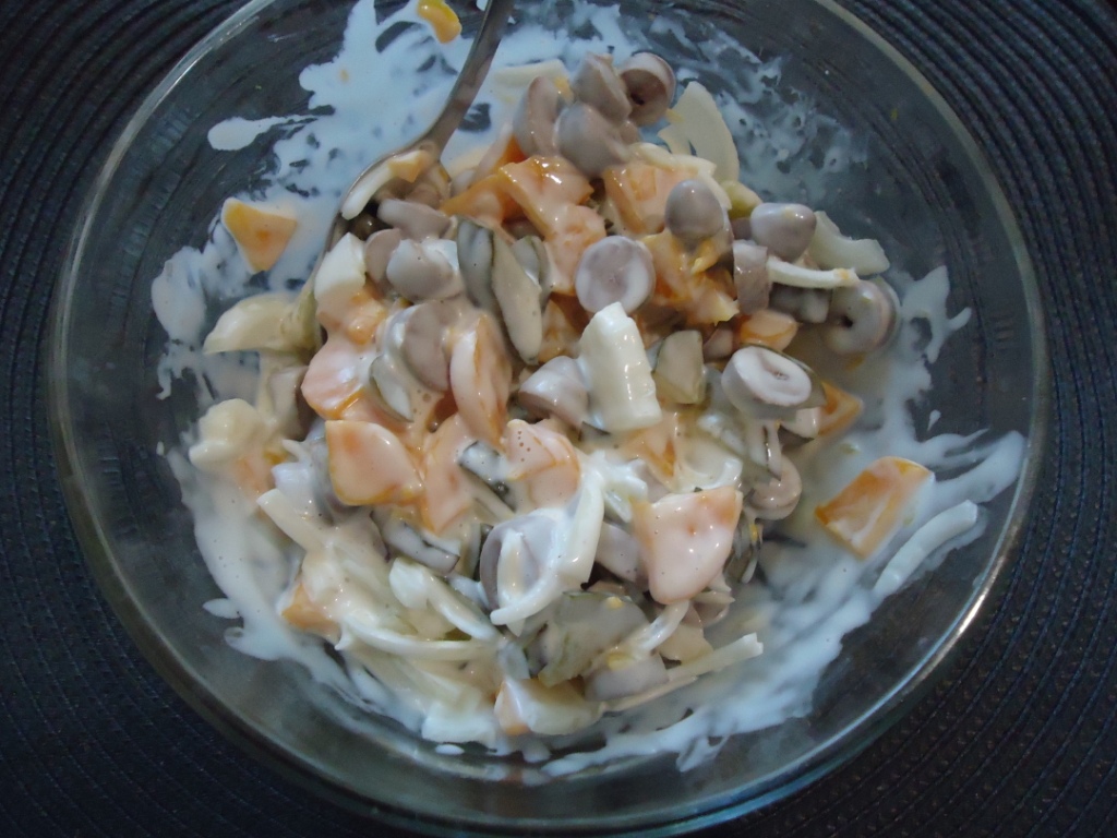 Салат с куриными сердечками