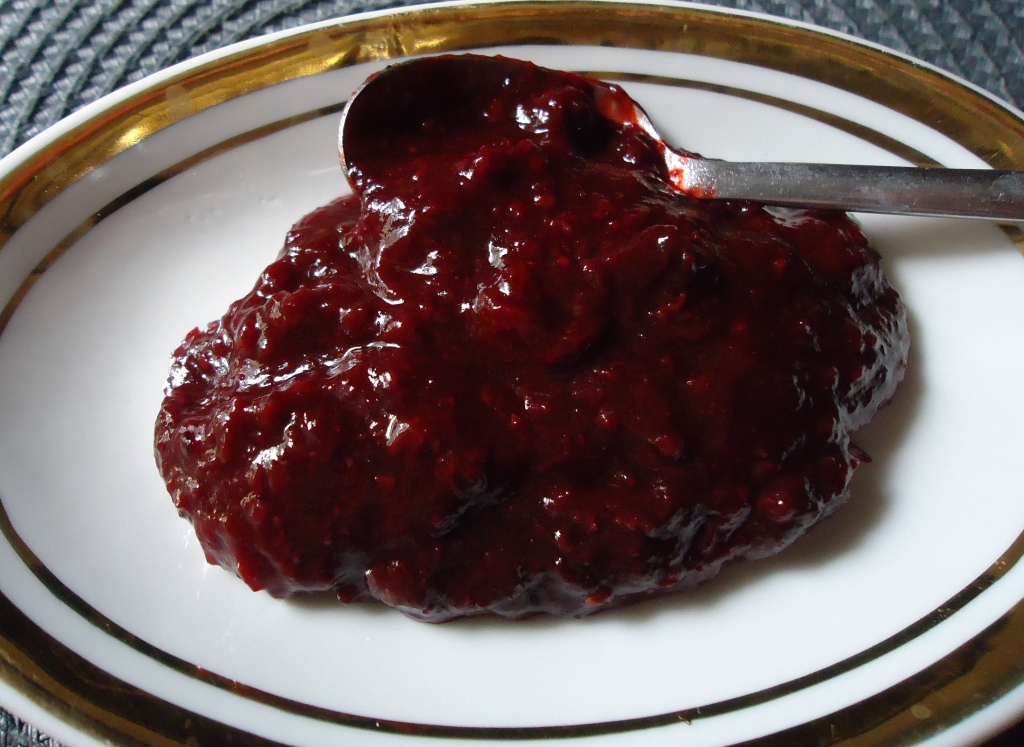 Соус из вишни к мясу